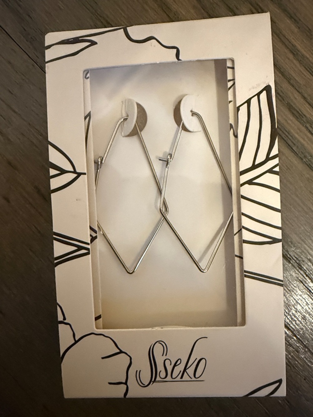 Sseko Artisan Made Silver Geometric Drop Earrings
